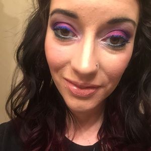 Meet your Posher, Brianne